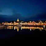 1 Cozycentral 2 By Berti